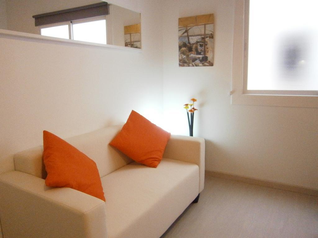 Marbel Apartments Barcelona Room photo