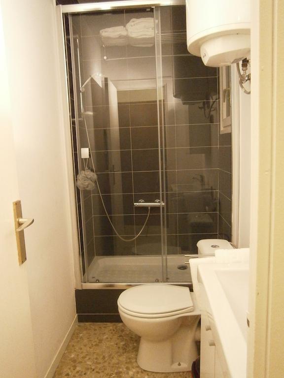 Marbel Apartments Barcelona Room photo